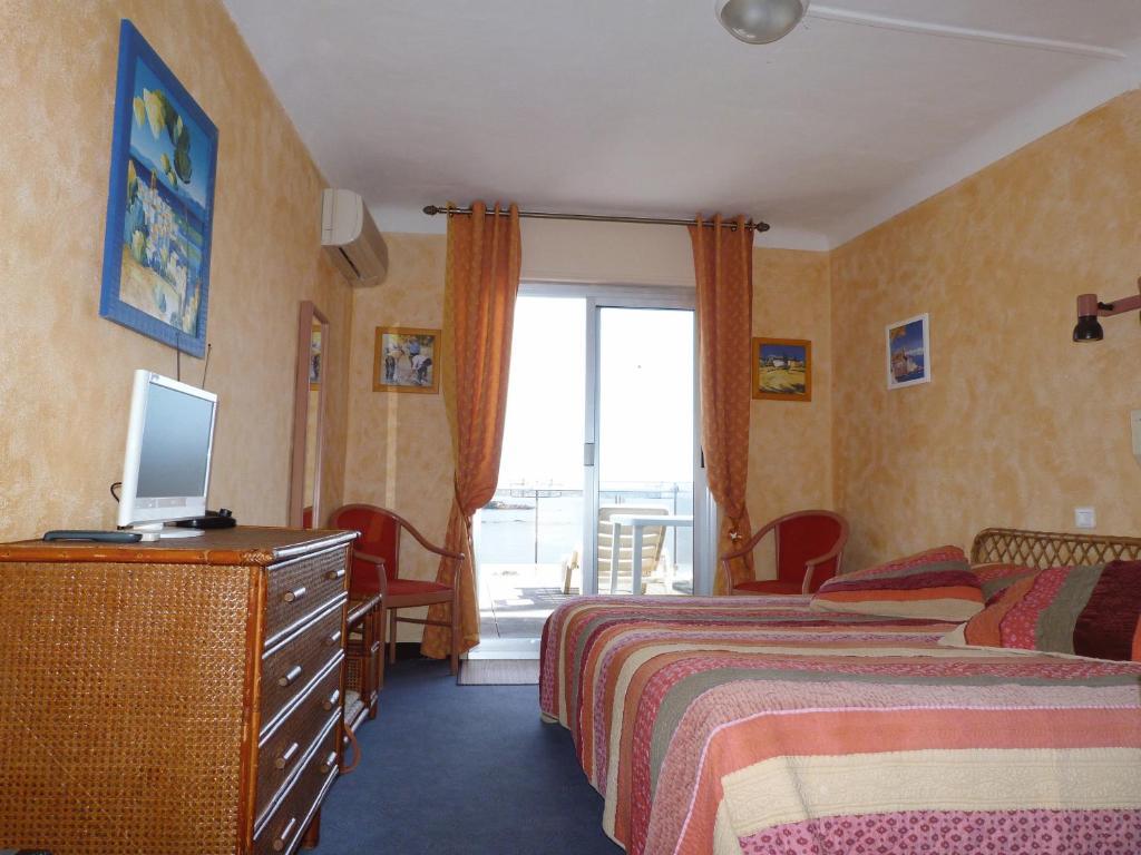 Hotel La Caravelle Fréjus Quarto foto