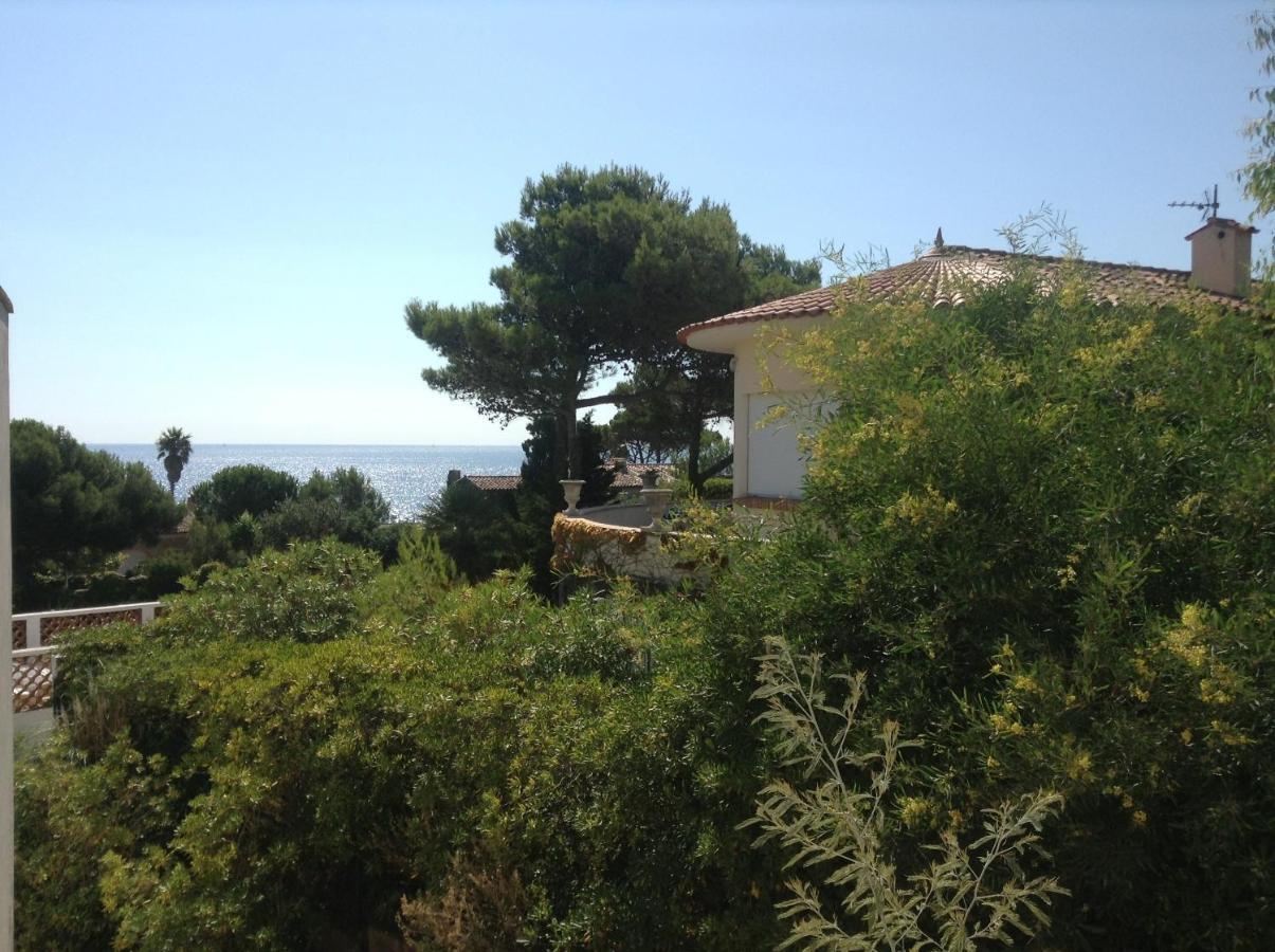 Hotel La Caravelle Fréjus Quarto foto